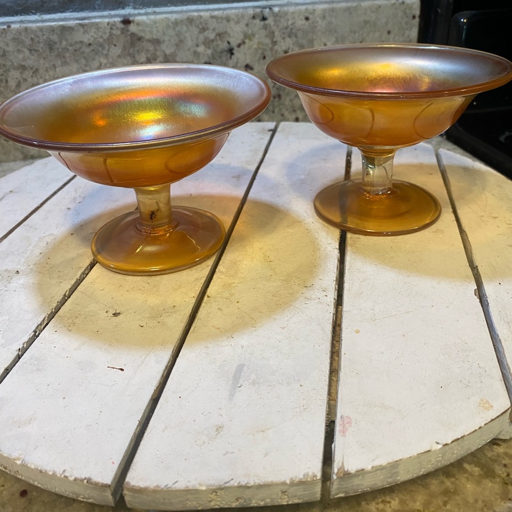 Iridescent Glass Dessert Bowls‎